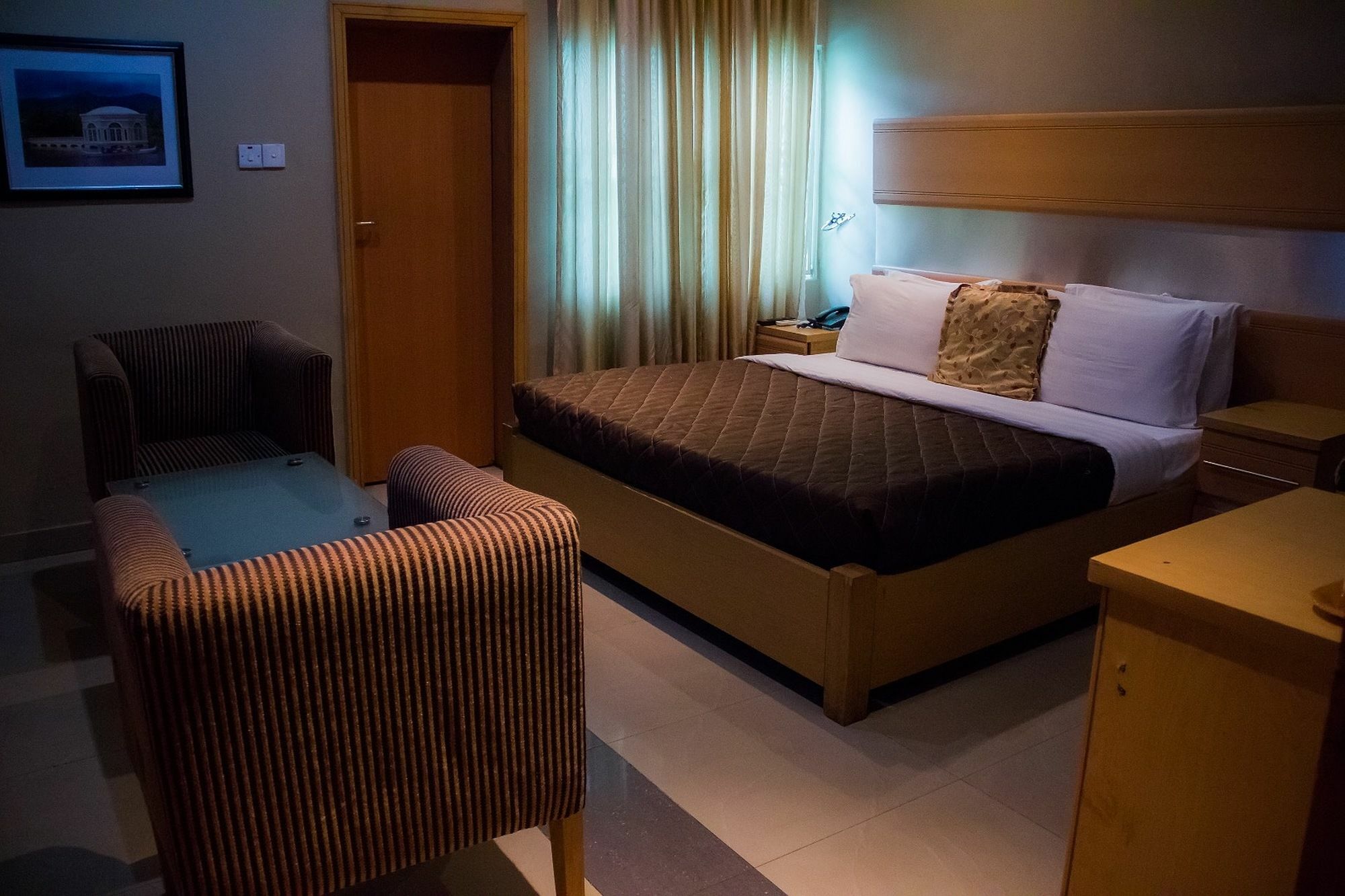 วิลลา แองเจเลีย โฮเต็ล Hotel Ikoyi ภายนอก รูปภาพ
